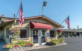 Rodeway Inn Medford